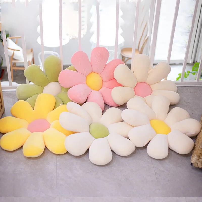 Cushy Daisy Plush Pillows - MoeMoeKyun