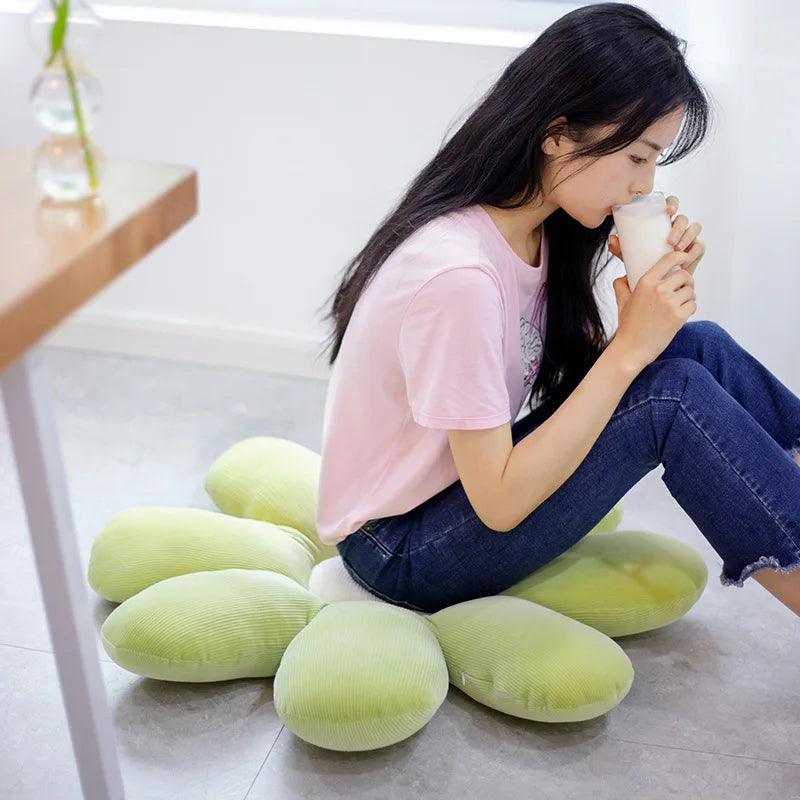 Cushy Daisy Plush Pillows - MoeMoeKyun