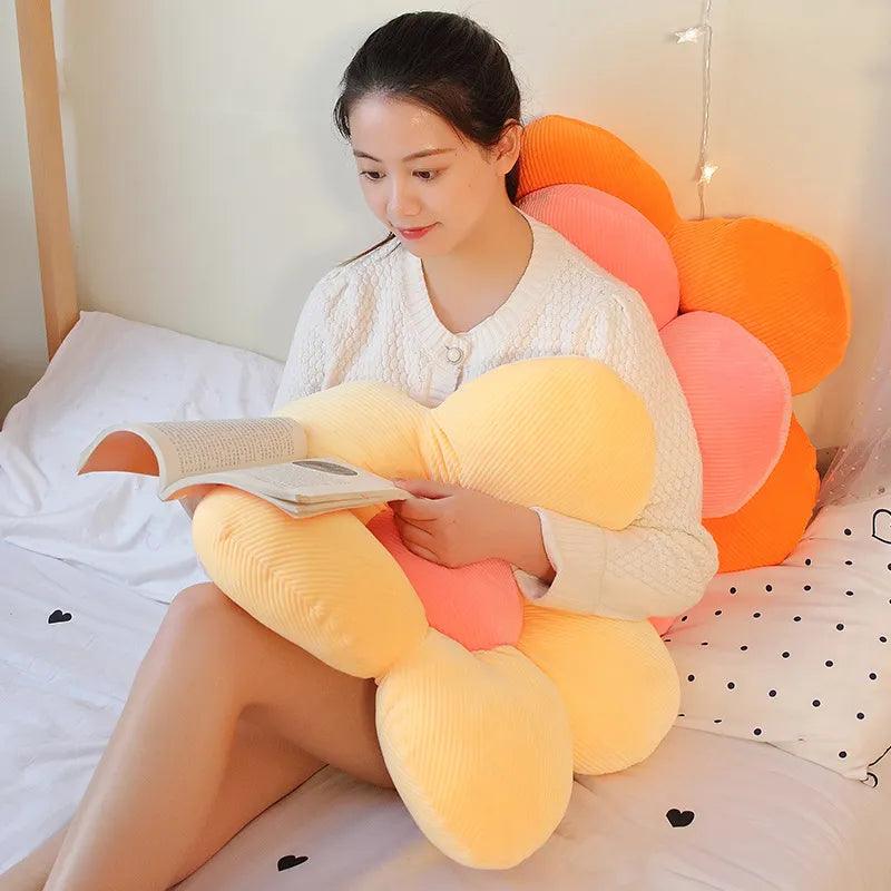 Soft and Sweet Daisy Plush Pillows - MoeMoeKyun